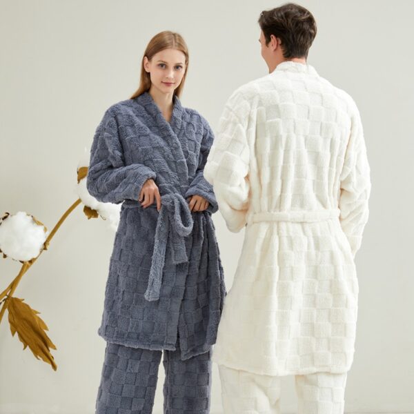 Long couple pajamas in European and American plus size loose coral fleece soft and fluffy home suit set can be worn outside - Image 2