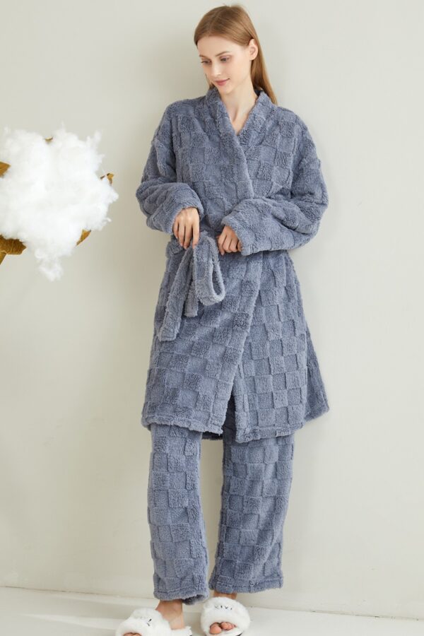 Long couple pajamas in European and American plus size loose coral fleece soft and fluffy home suit set can be worn outside - Image 9